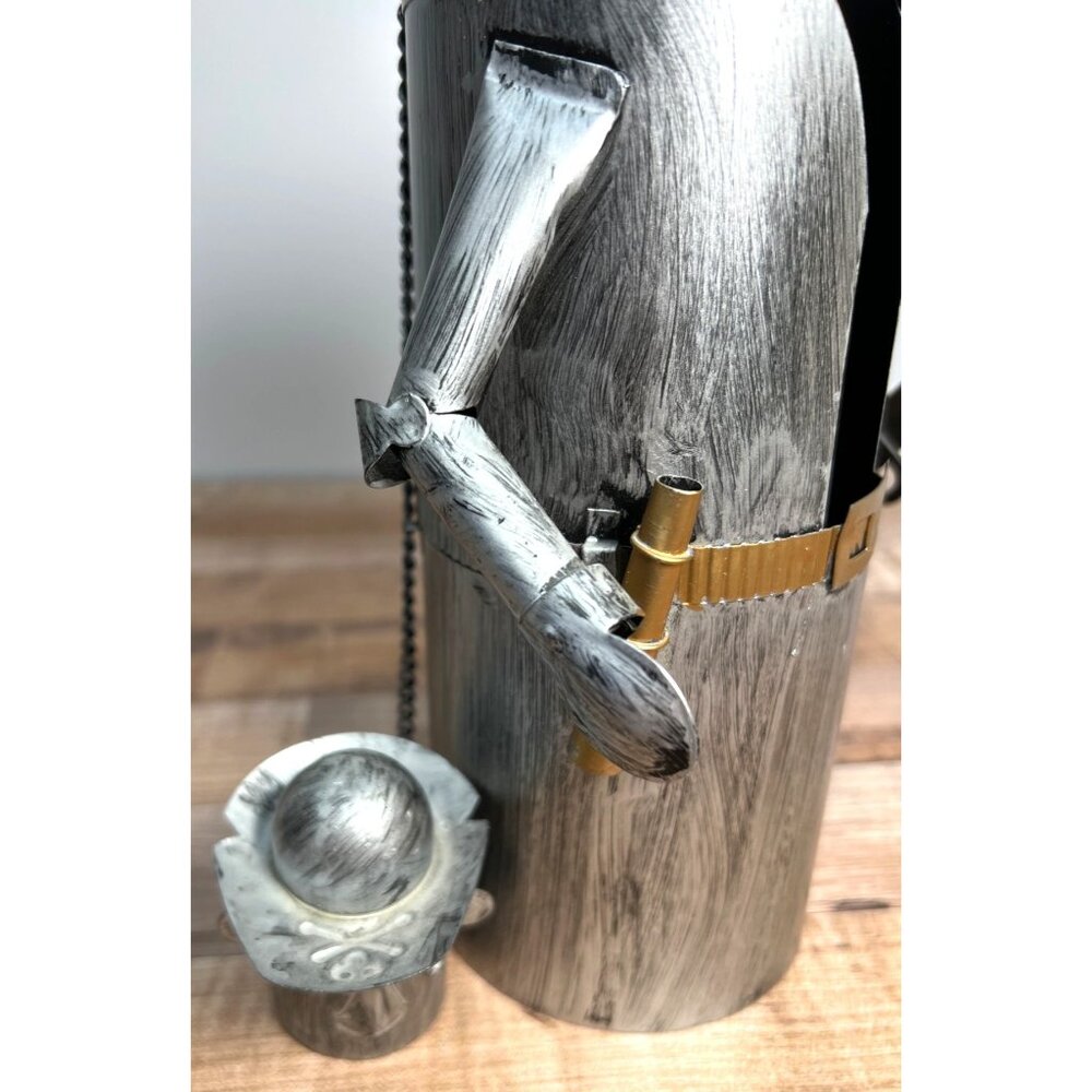 Vintage Pirate-Themed Metal Wine Bottle Holder With Lid & Chain Details - Picture 4 of 6